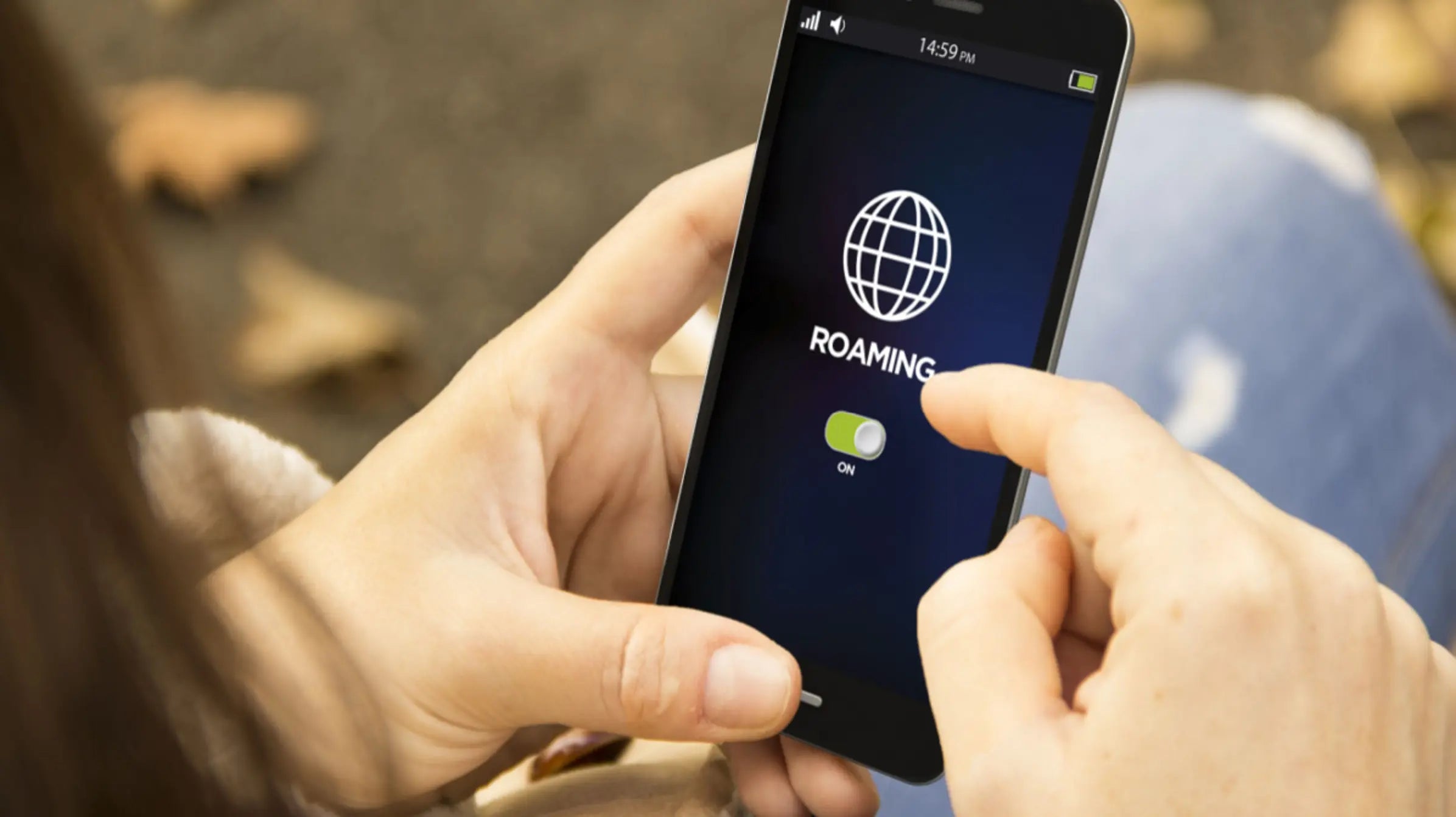 What Does Data Roaming Mean? A Traveler's Guide