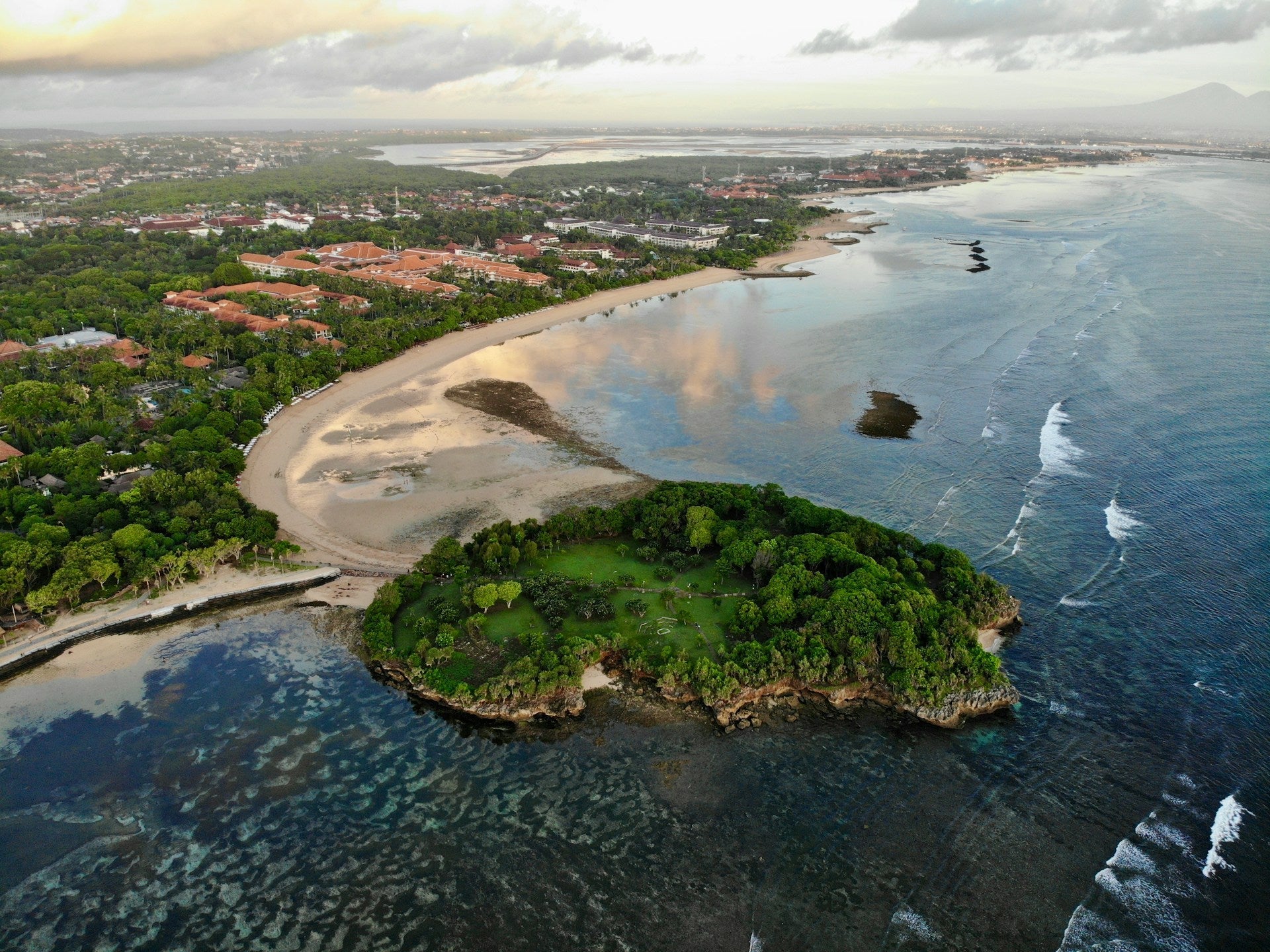 Malaysia in June Weather Forecast Malaysia in June Weather Forecast