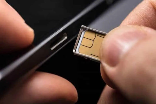 How To Clean a SIM Card