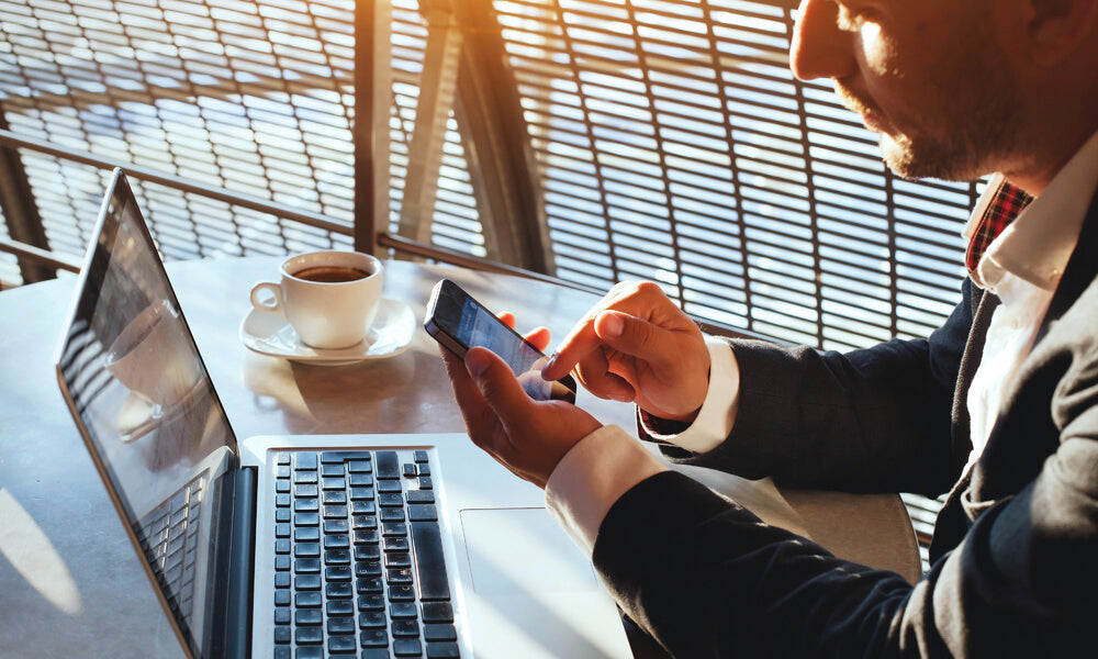 Internet for Travelers: What Are the Options?