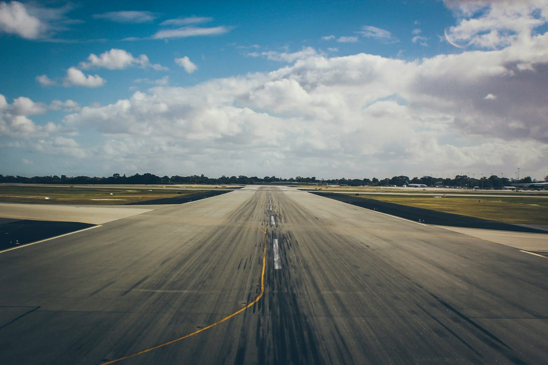 eSIM & SIM Card Perth Airport: The Way to Stay Connected with Simify