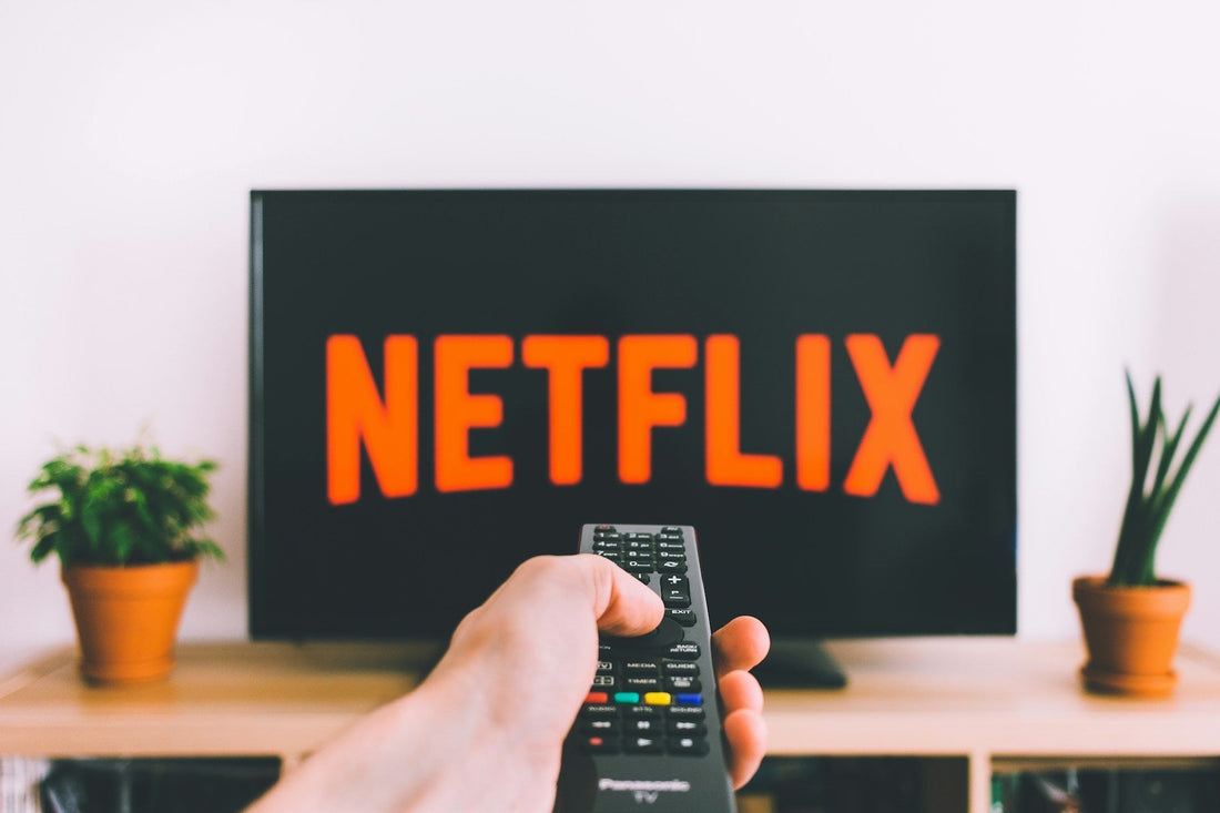 How Much Data Does Netflix Use: Streaming Guide