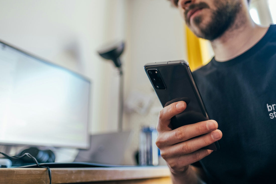 T-Mobile Roaming vs Simify: Which Works Best Abroad?